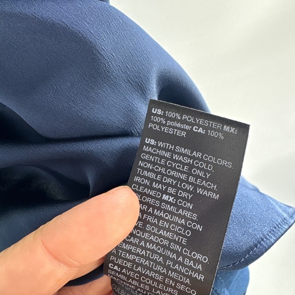 White House Black Market Navy V-Neck Blouse - Picture 6 of 6